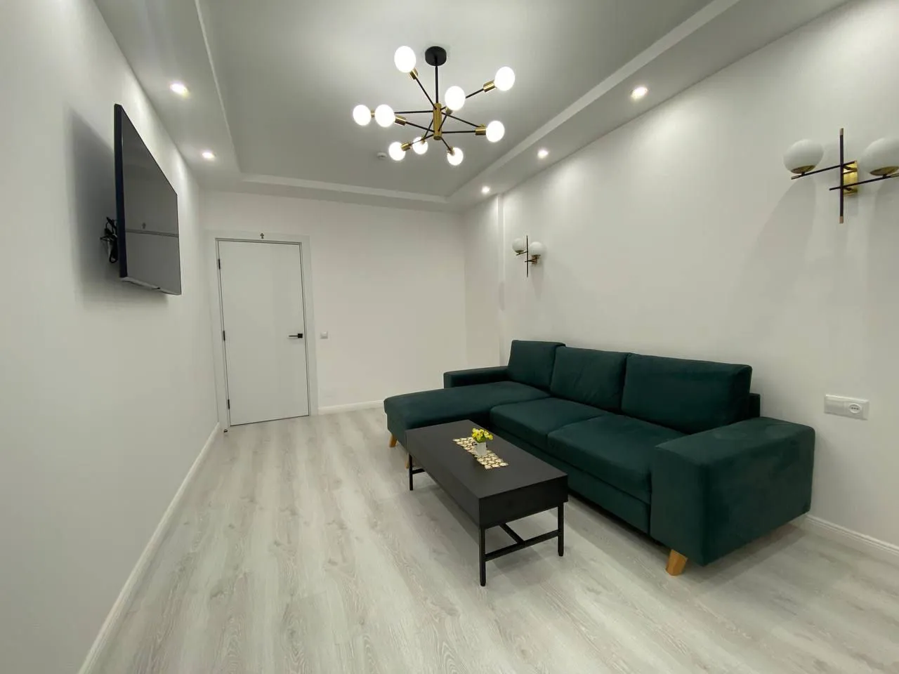 2-camere apartament, 70 m² — Imagine 1