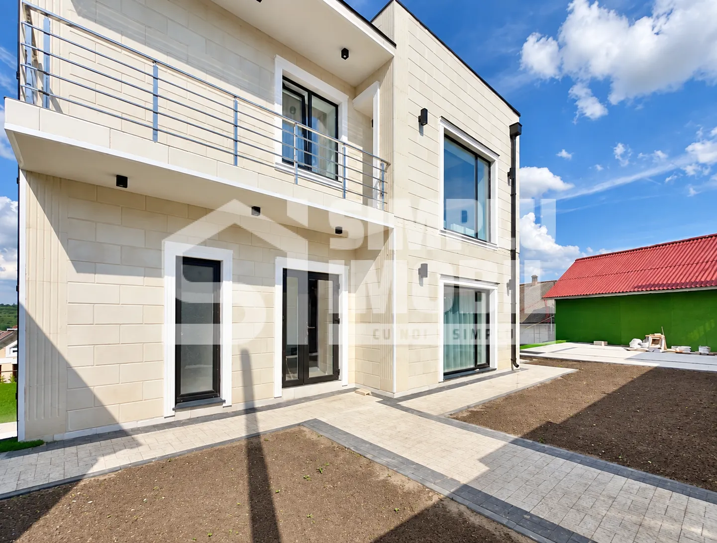3-этажный дом, 4 комнаты, 250 м² — Изображение 1