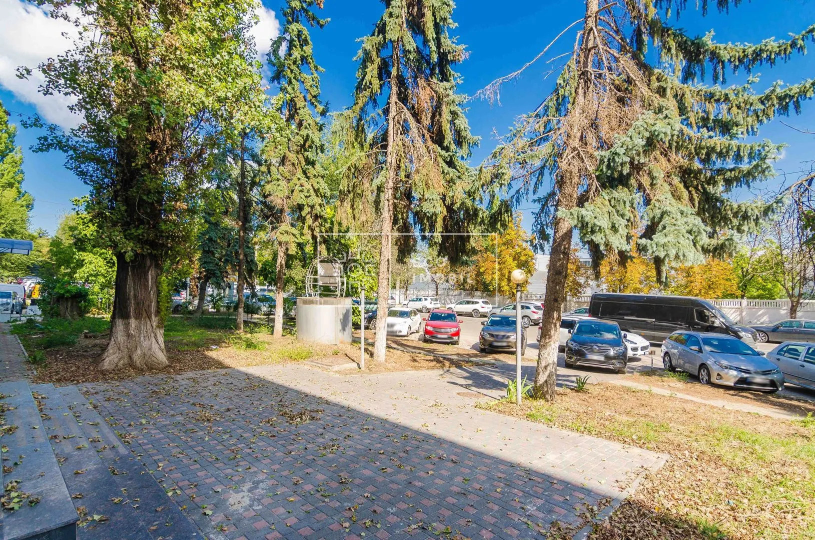 1-camere birou, 520 m² — Imagine 2