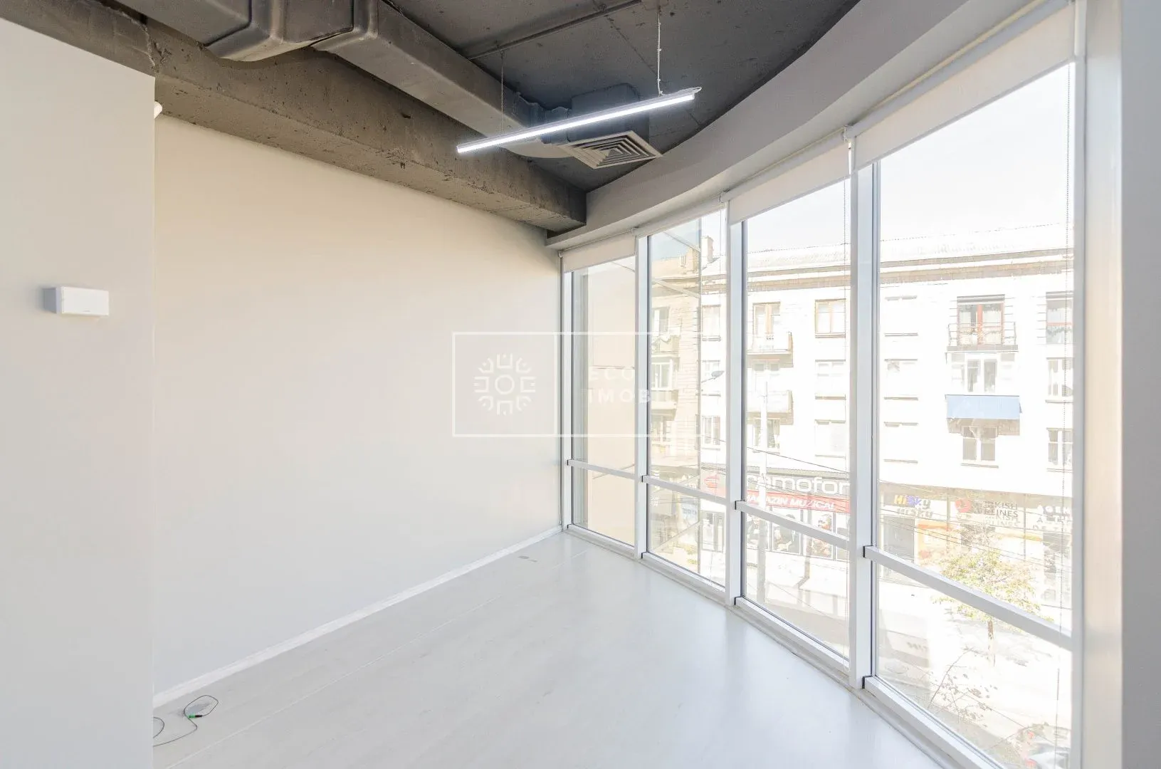 1-camere birou, 57 m² — Imagine 4
