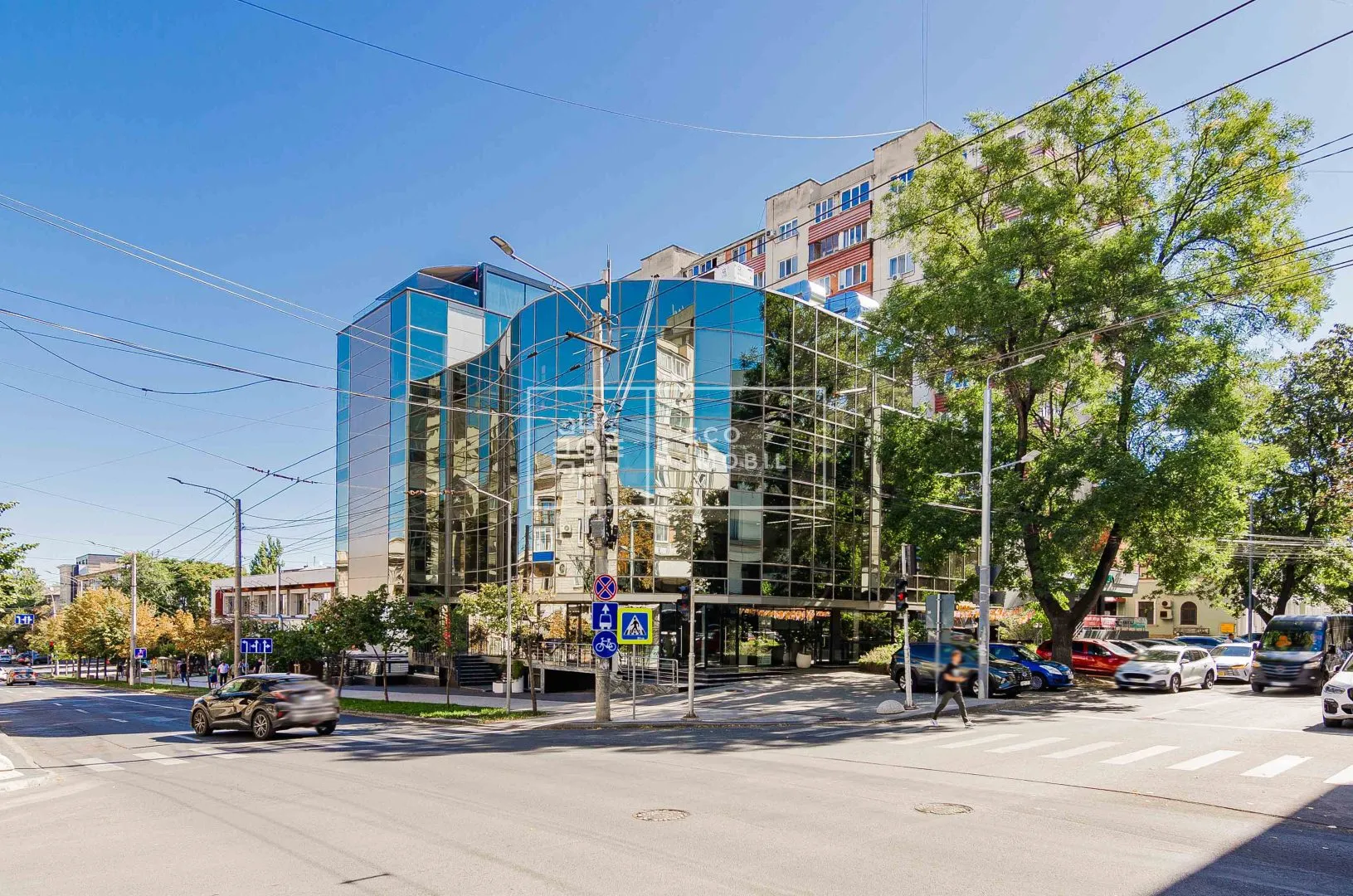 Офис, 57 м² — Изображение 1
