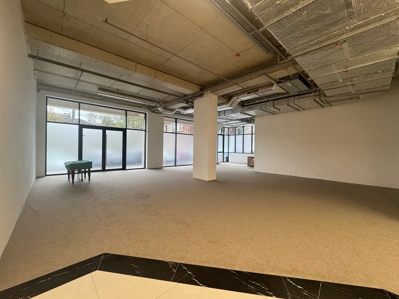 1-camere birou, 96 m² — Imagine 2