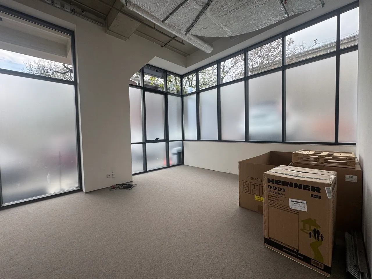 1-camere birou, 96 m² — Imagine 4