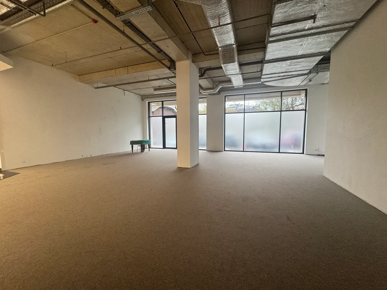 1-camere birou, 96 m² — Imagine 3
