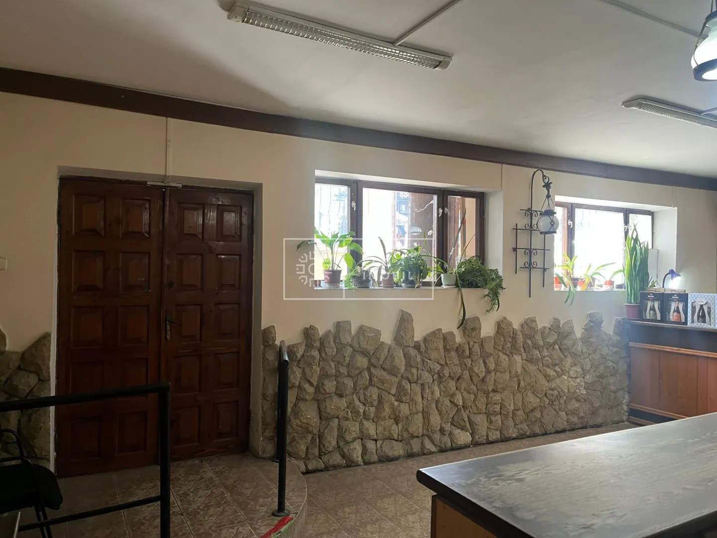 1-camere birou, 70 m² — Imagine 1
