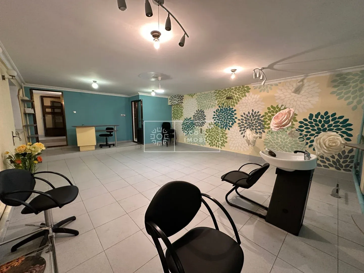 2-bedroom office, 65 m² — Image 4