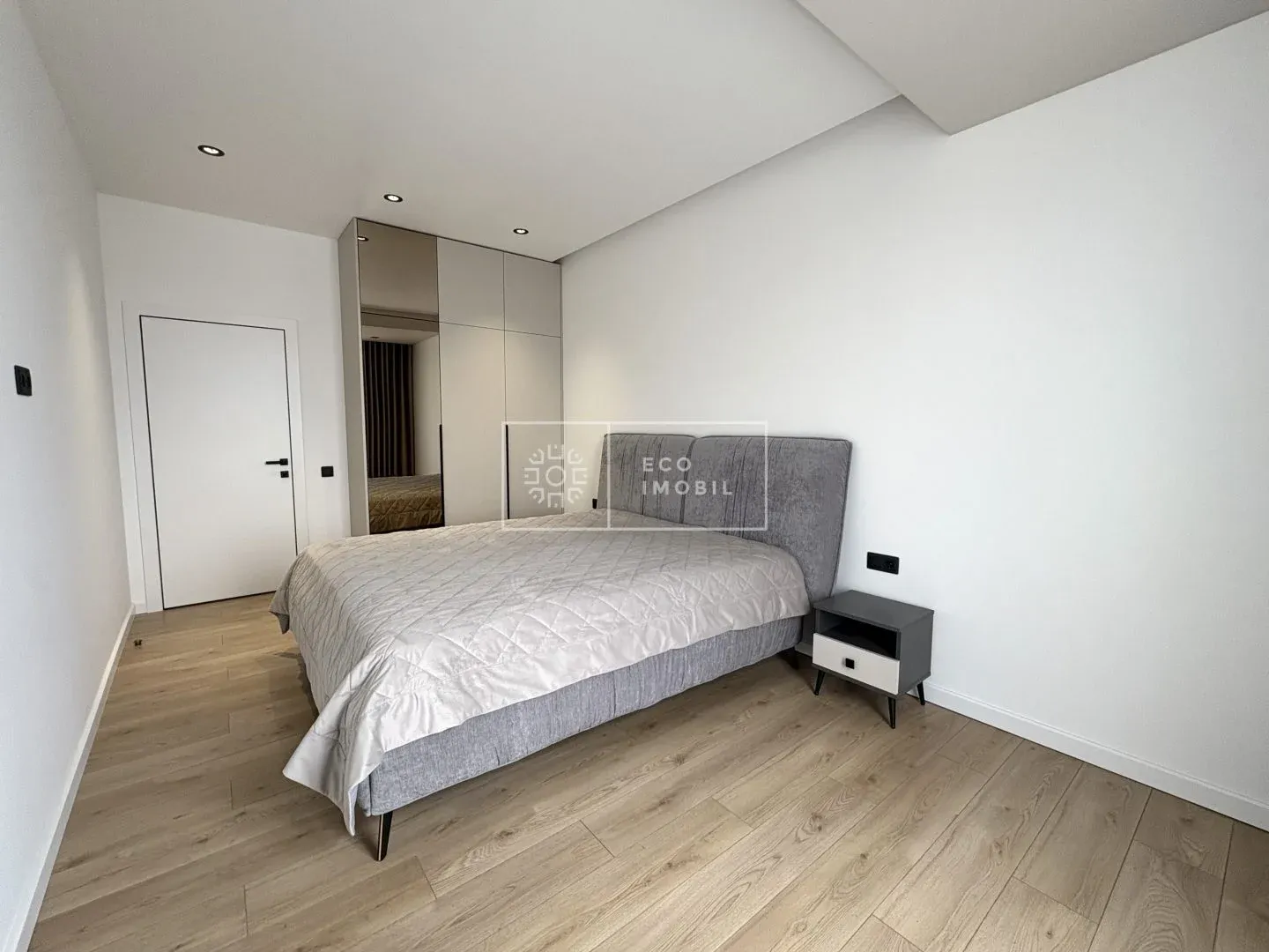 2-bedroom apartment, 65 m² — Image 3