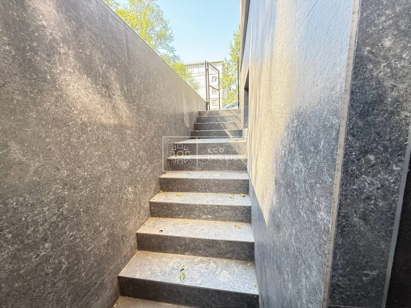 1-camere birou, 230 m² — Imagine 2