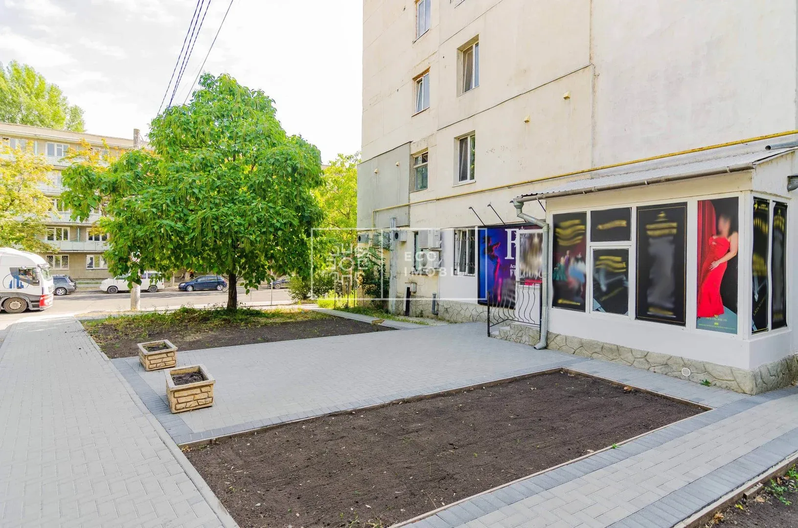 Birou, 154.6 m² — Imagine 1
