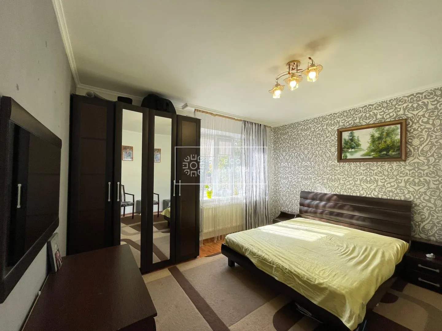 2-etaje casă, 4 camere, 180 m² — Imagine 4