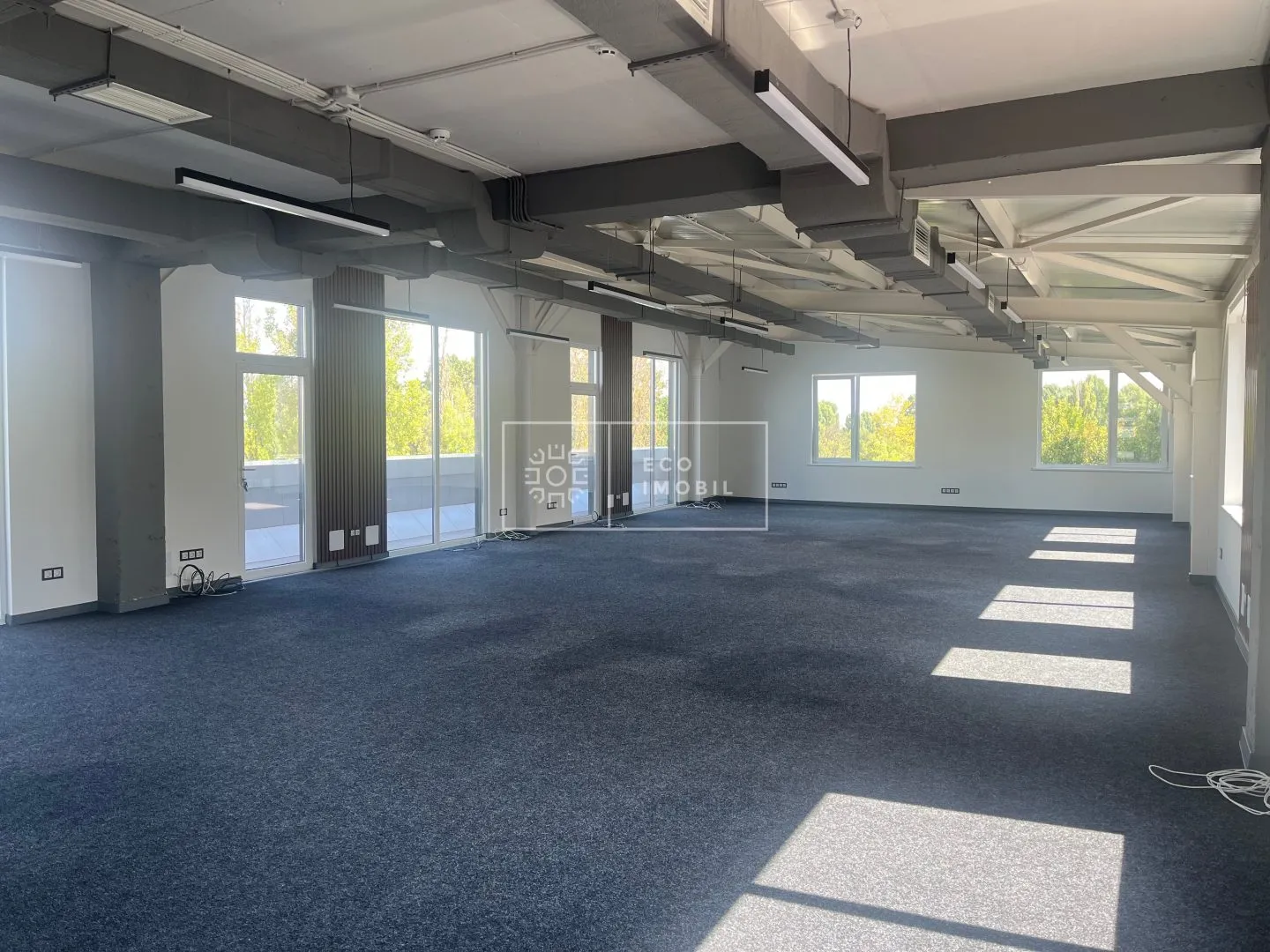 1-camere birou, 820 m² — Imagine 1