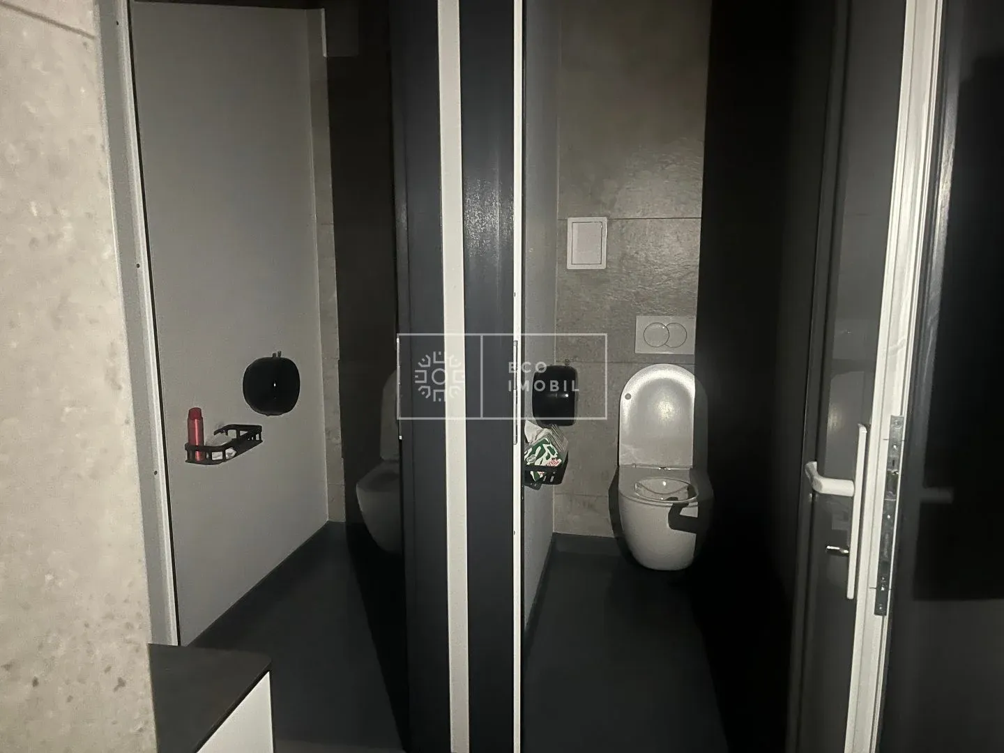1-camere birou, 820 m² — Imagine 2
