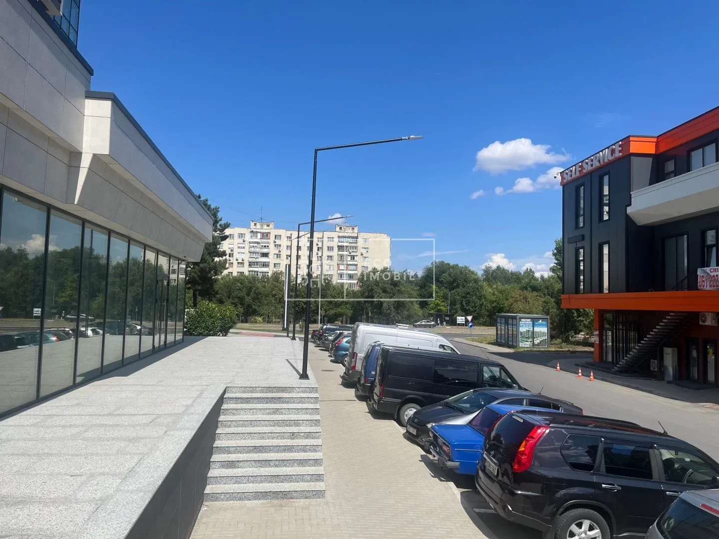 Birou, 820 m² — Imagine 1