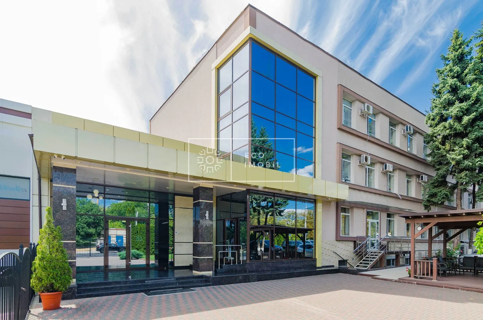 5-bedroom office, 250 m² — Image 1