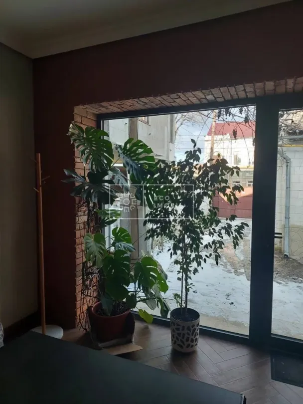 1-camere birou, 80 m² — Imagine 2