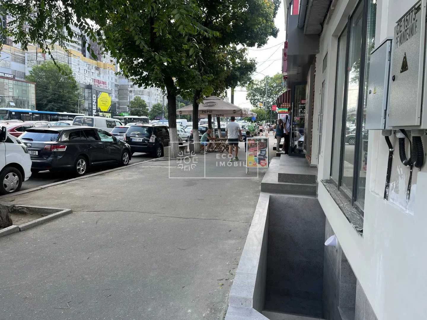 Office, 48 m² — Image 1