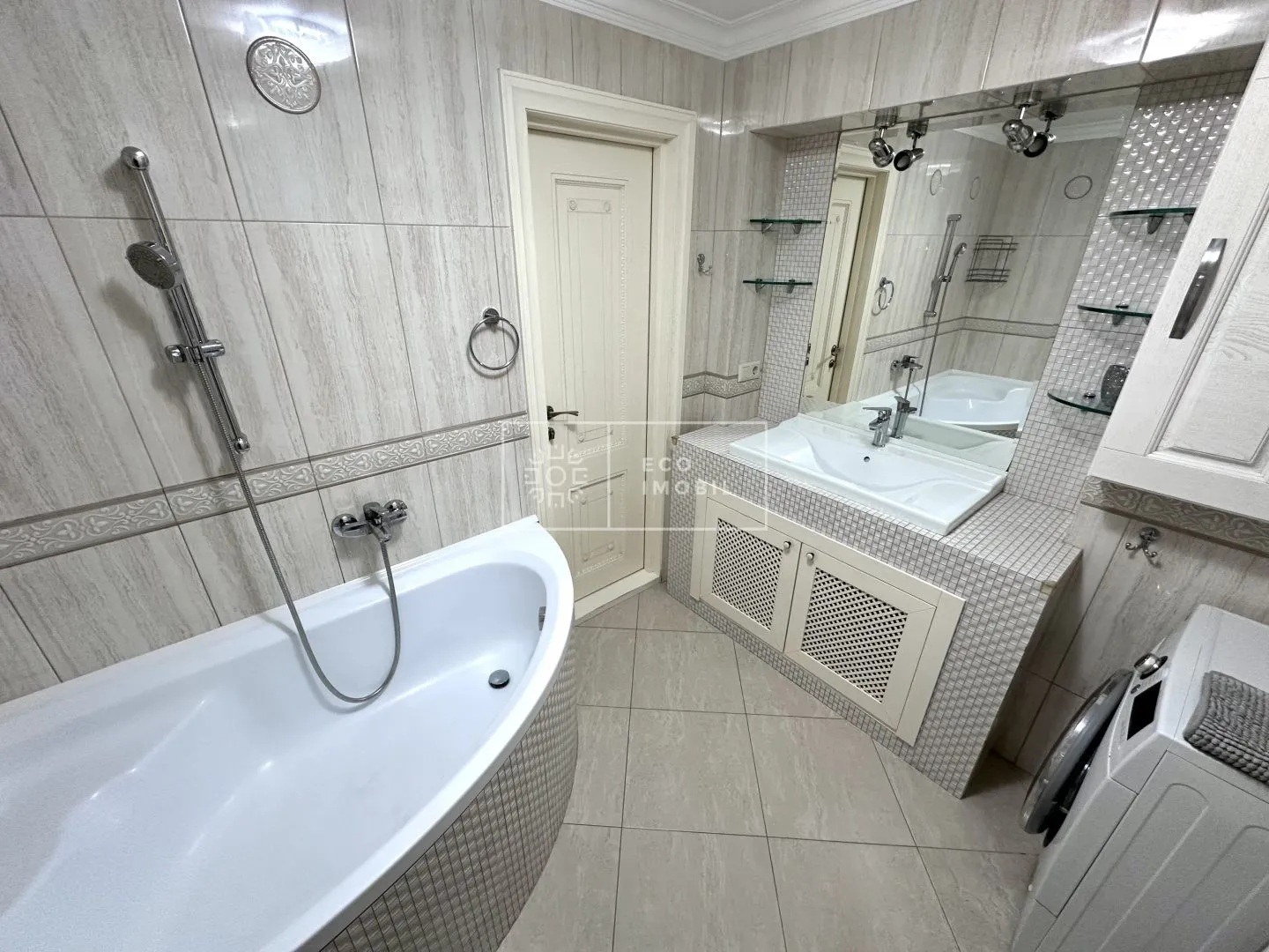 2-комнатная квартира, 100 м² — Изображение 4