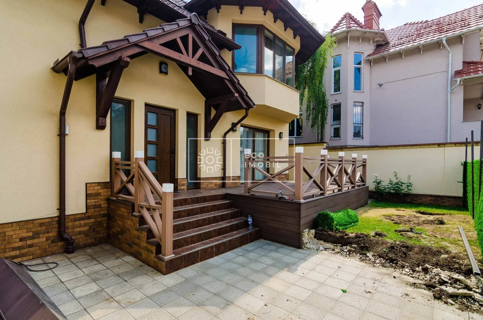 2-этажный дом, 3 комнаты, 150 м² — Изображение 1
