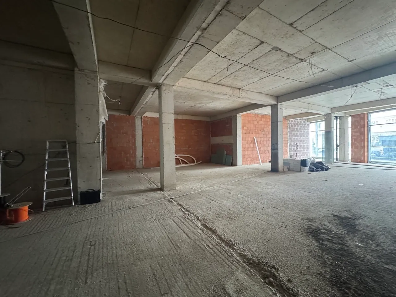 5-camere birou, 320 m² — Imagine 1