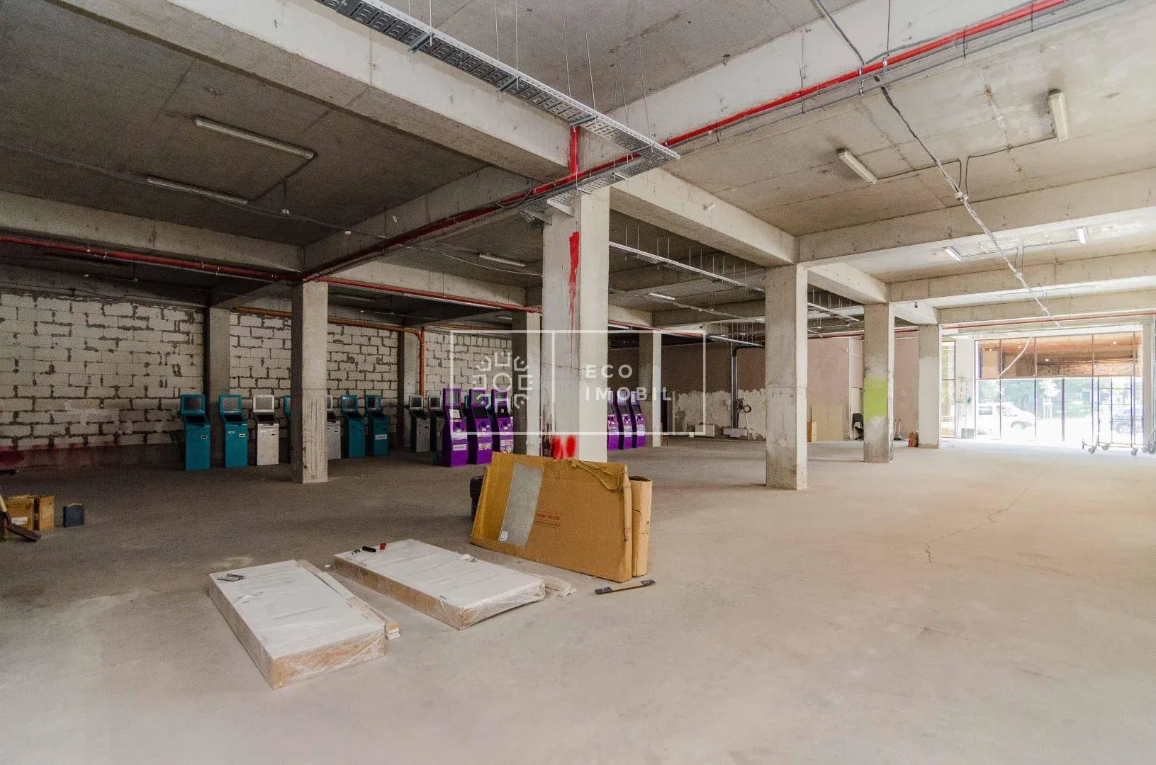 1-camere birou, 550 m² — Imagine 1