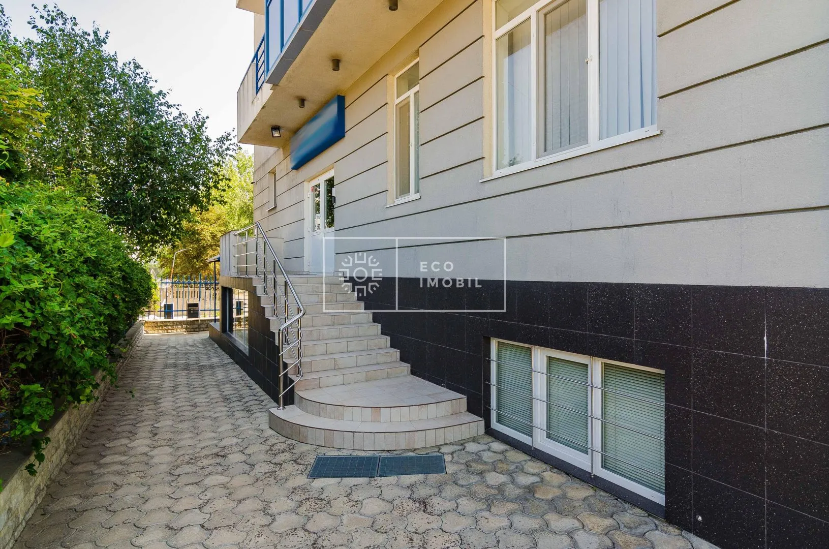 Birou, 1 380 m² — Imagine 1