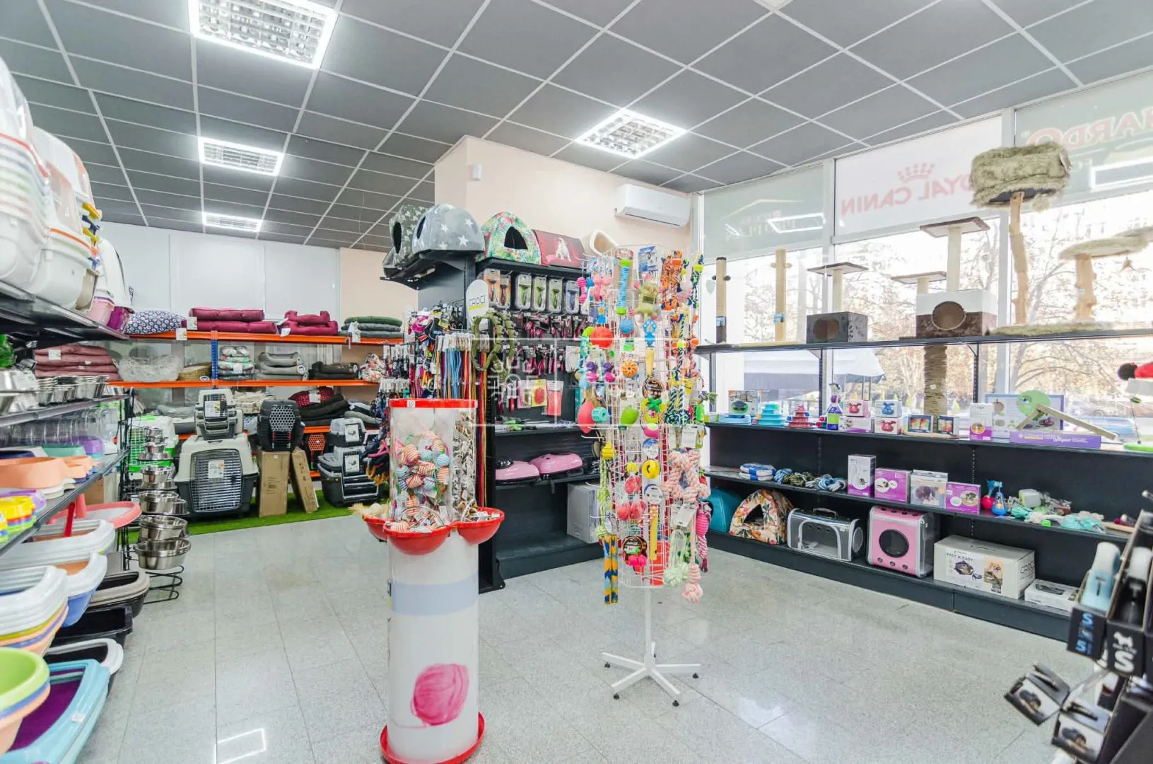 1-bedroom office, 120 m² — Image 2