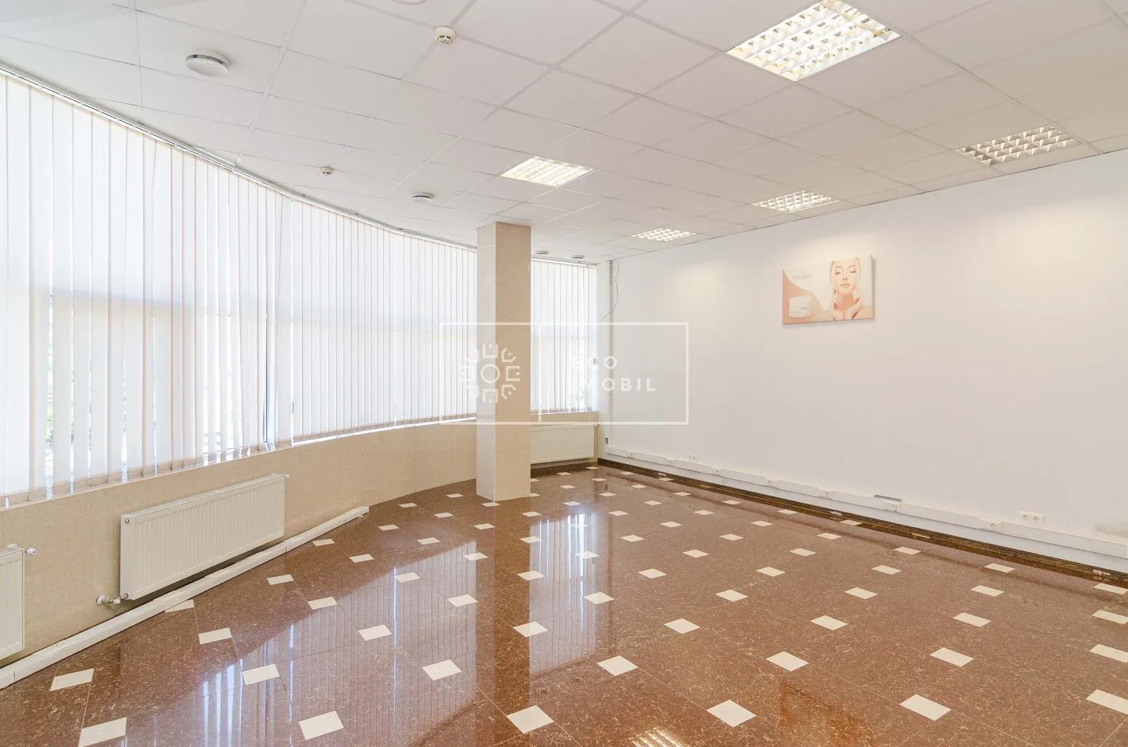 3-bedroom office, 175 m² — Image 1