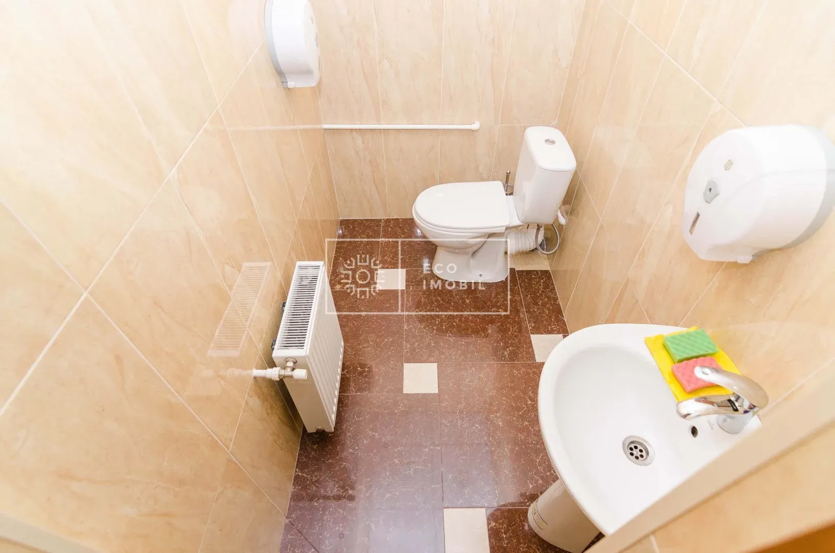 3-bedroom office, 175 m² — Image 2