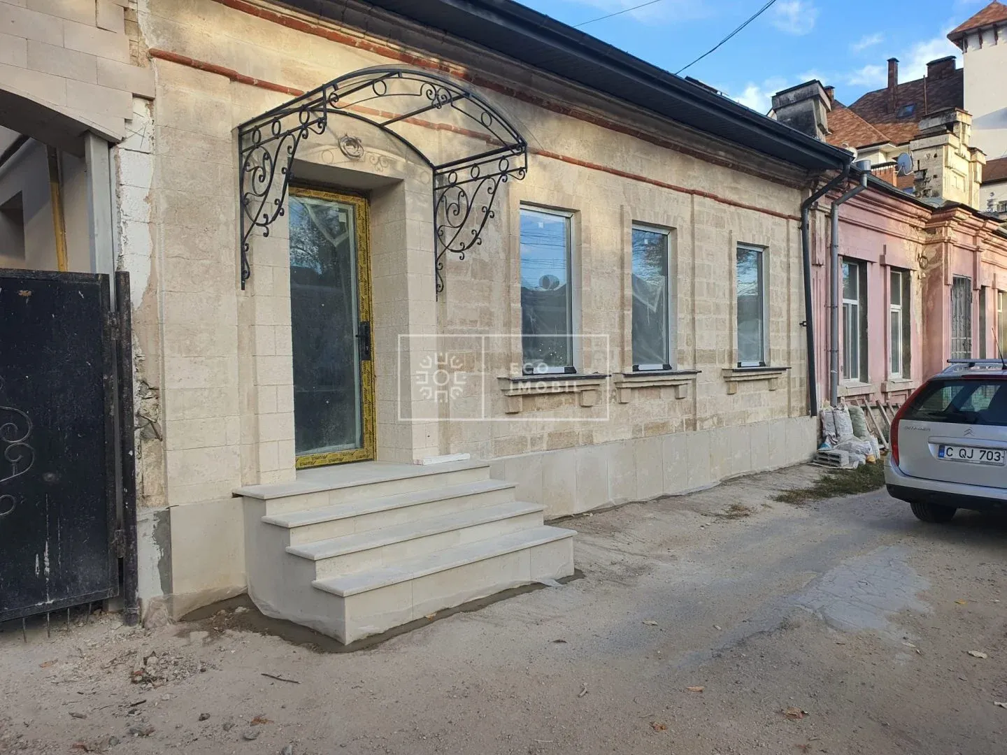 Office, 80 m² — Image 1
