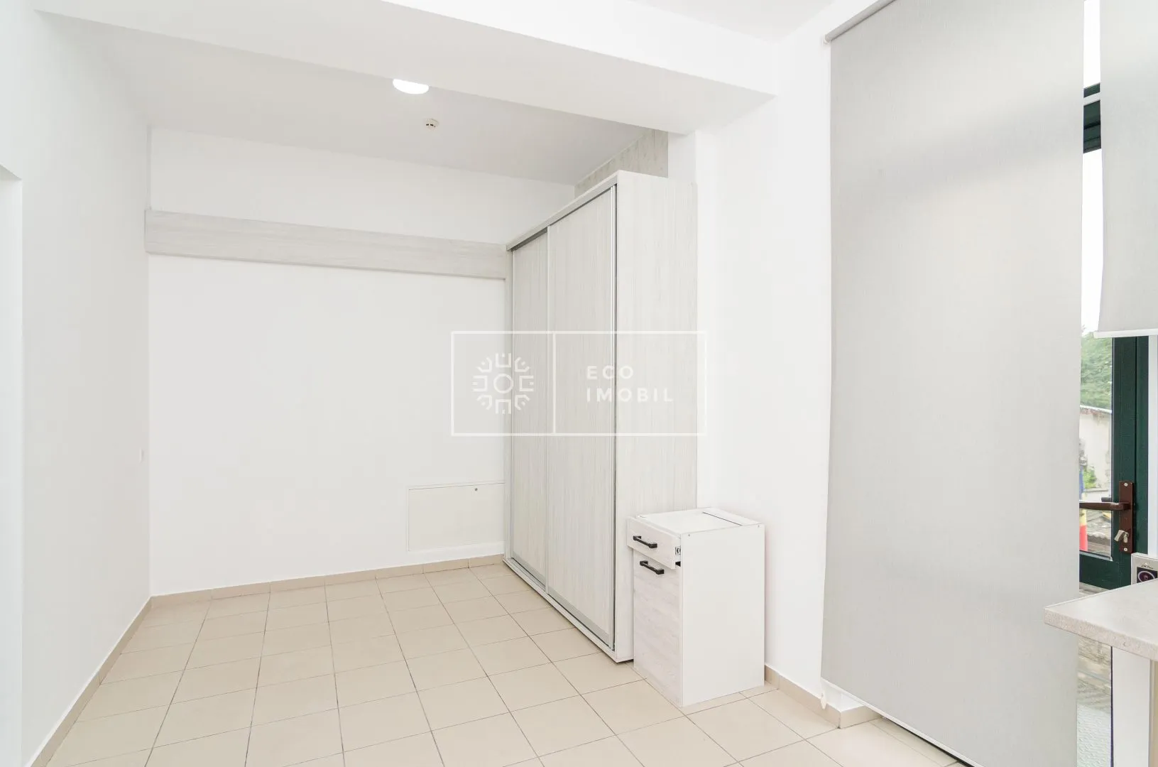 2-camere birou, 140 m² — Imagine 4