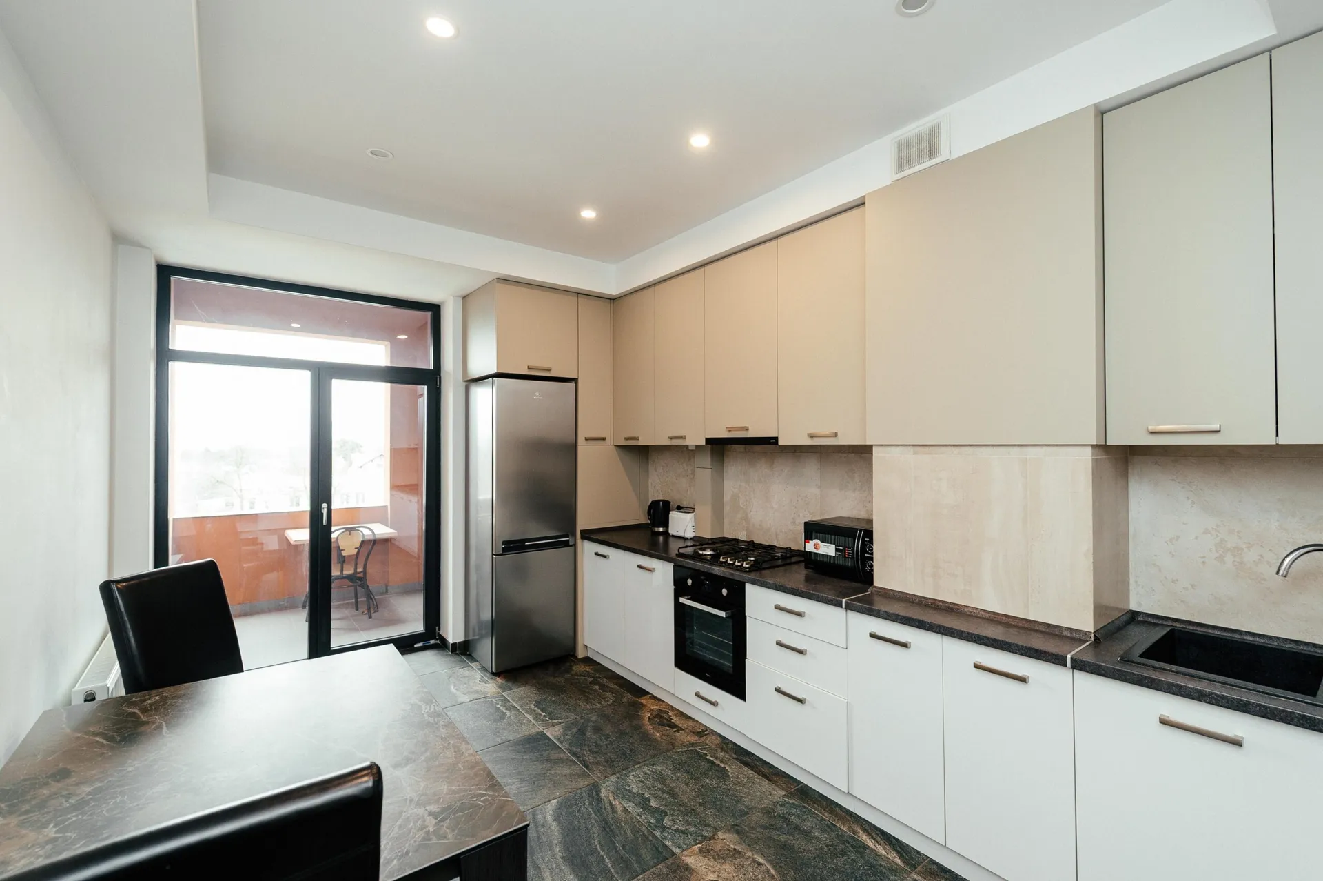2-camere apartament, 120 m² — Imagine 2