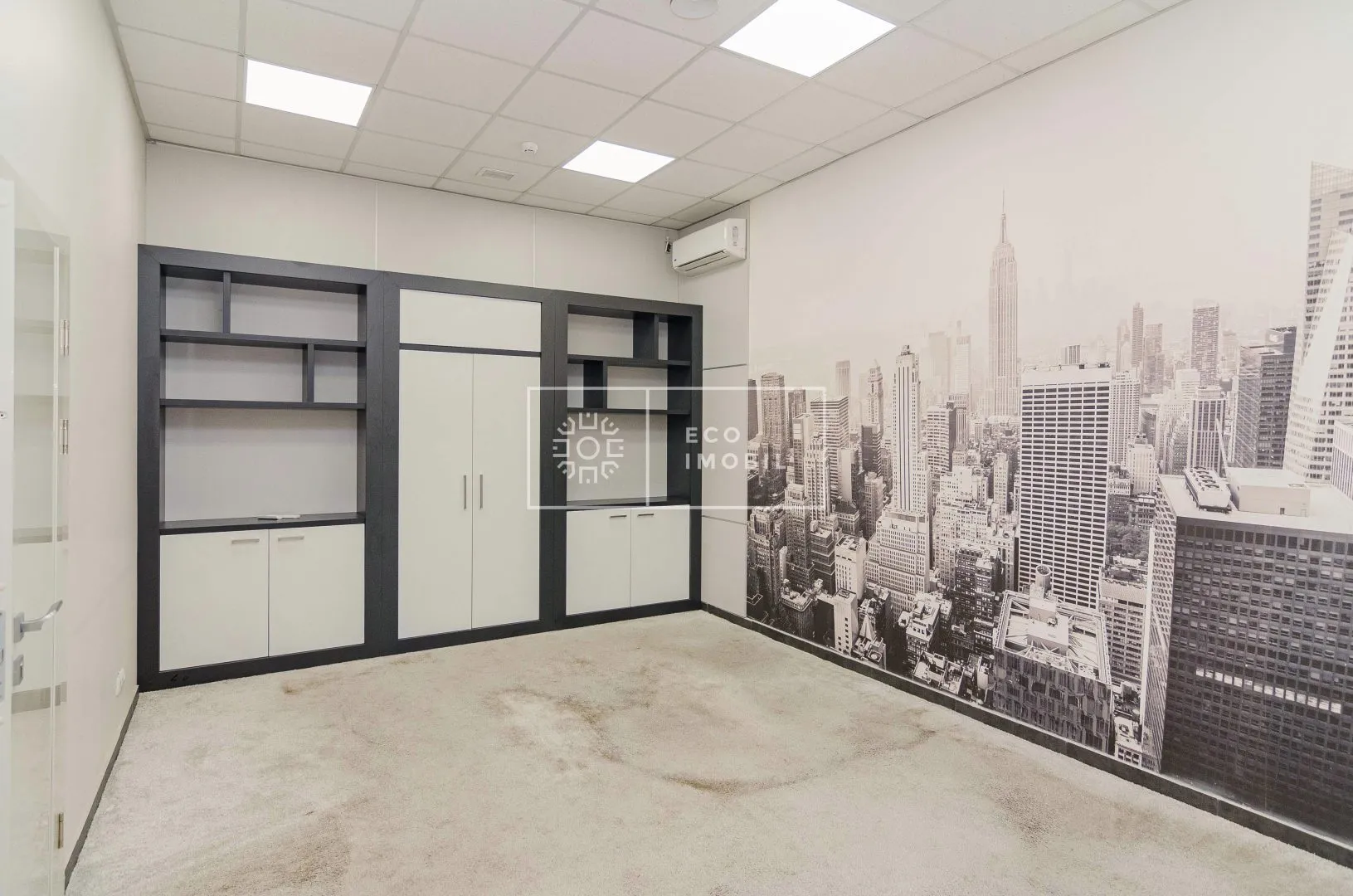 1-camere birou, 80 m² — Imagine 1