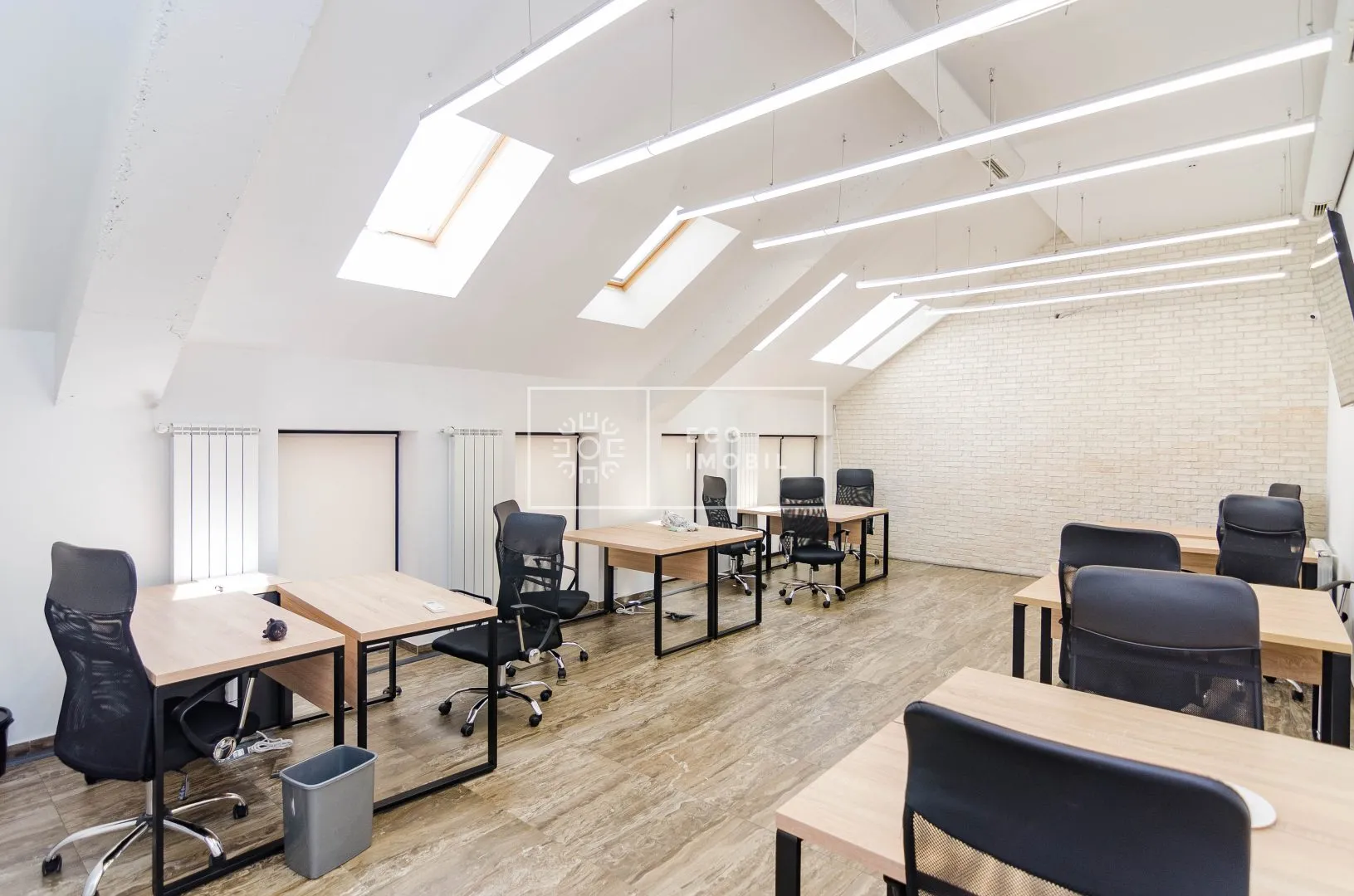 1-bedroom office, 200 m² — Image 1