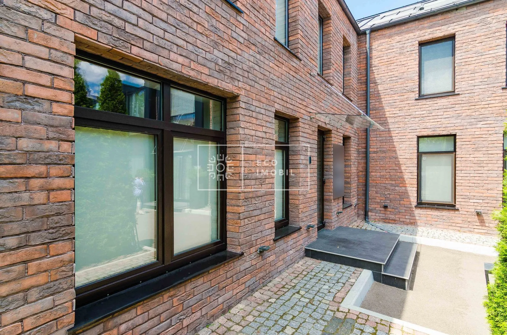 Office, 200 m² — Image 1
