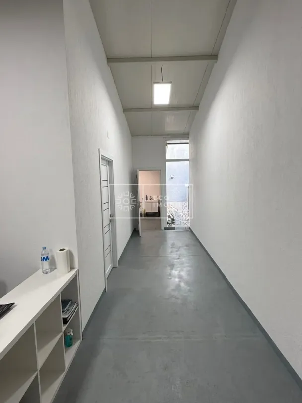 1-camere birou, 160 m² — Imagine 4