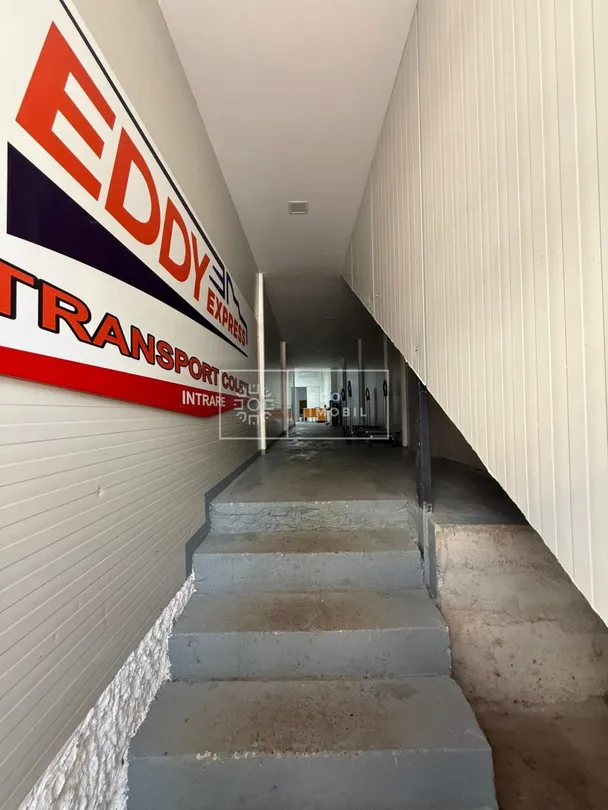 1-camere birou, 160 m² — Imagine 3