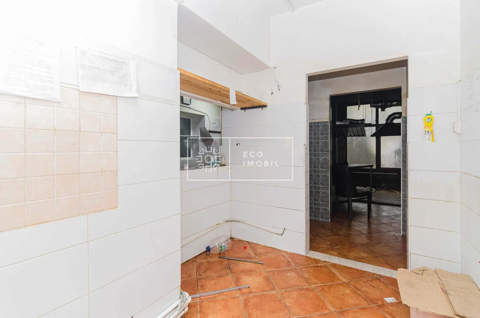 1-bedroom office, 550 m² — Image 2
