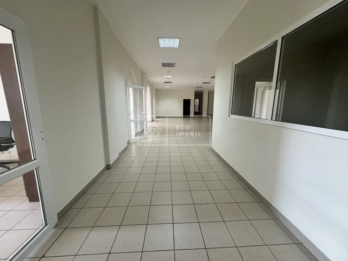 1-camere birou, 500 m² — Imagine 4