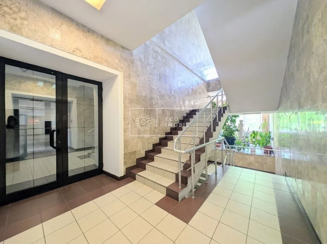 1-camere birou, 500 m² — Imagine 3