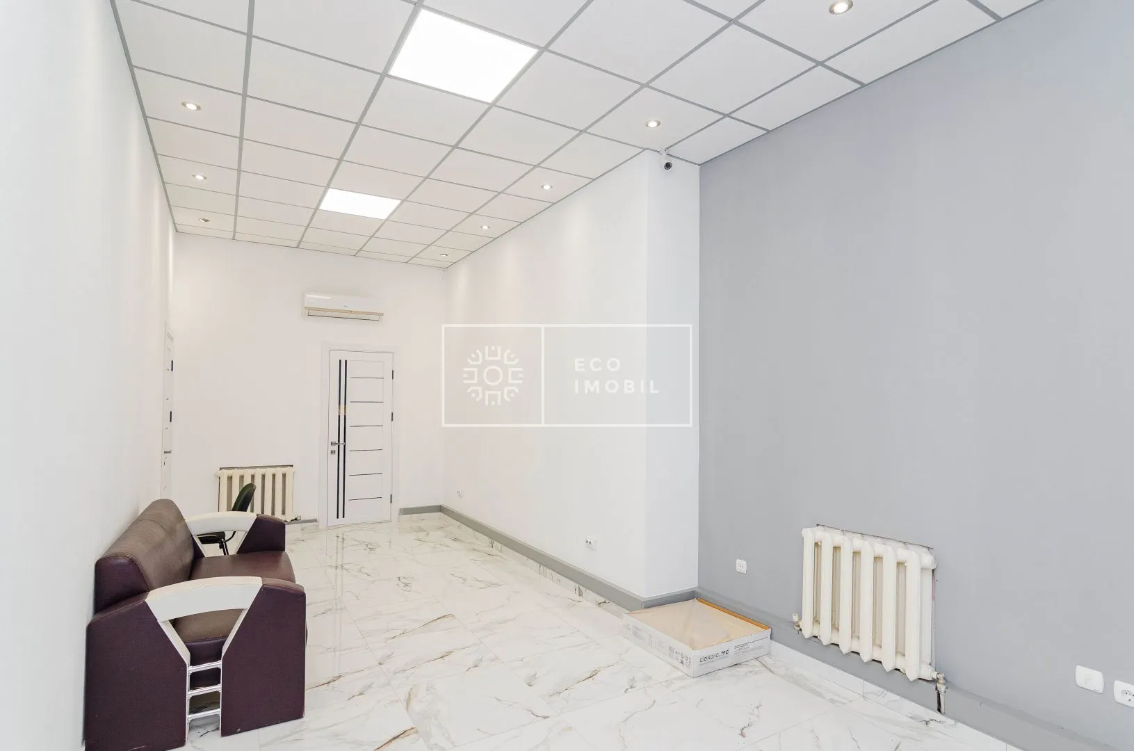 1-camere birou, 54 m² — Imagine 1