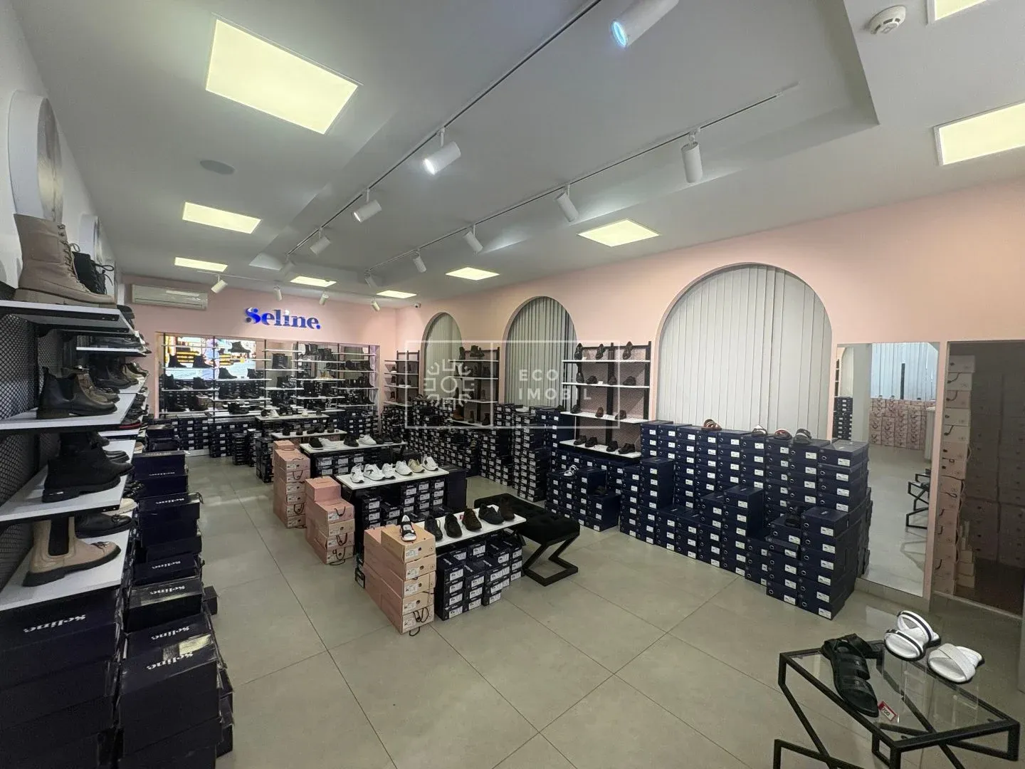 1-camere birou, 200 m² — Imagine 2