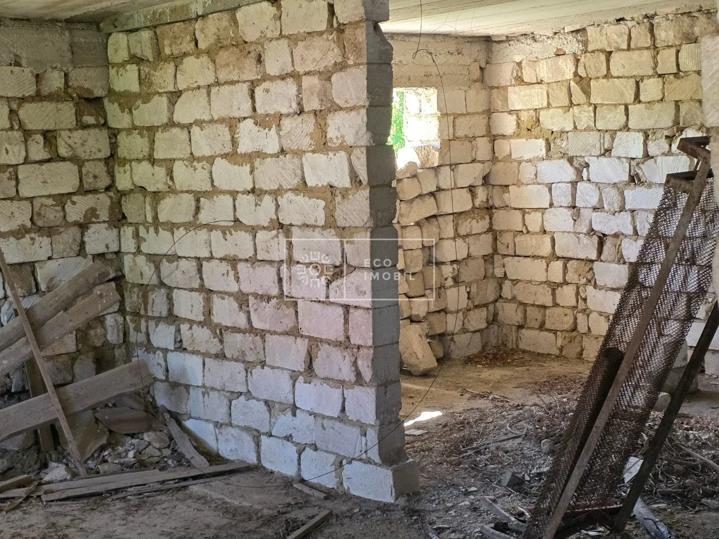 2-этажный дом, 3 комнаты, 3 200 м² — Изображение 4