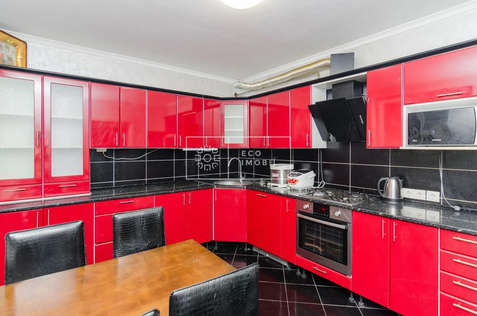2-этажный дом, 4 комнаты, 110 м² — Изображение 2