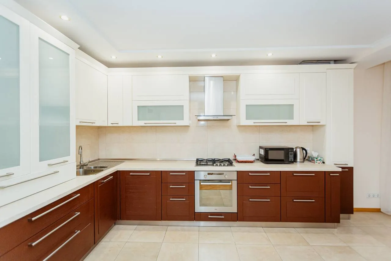 2-bedroom apartment, 150 m² — Image 2