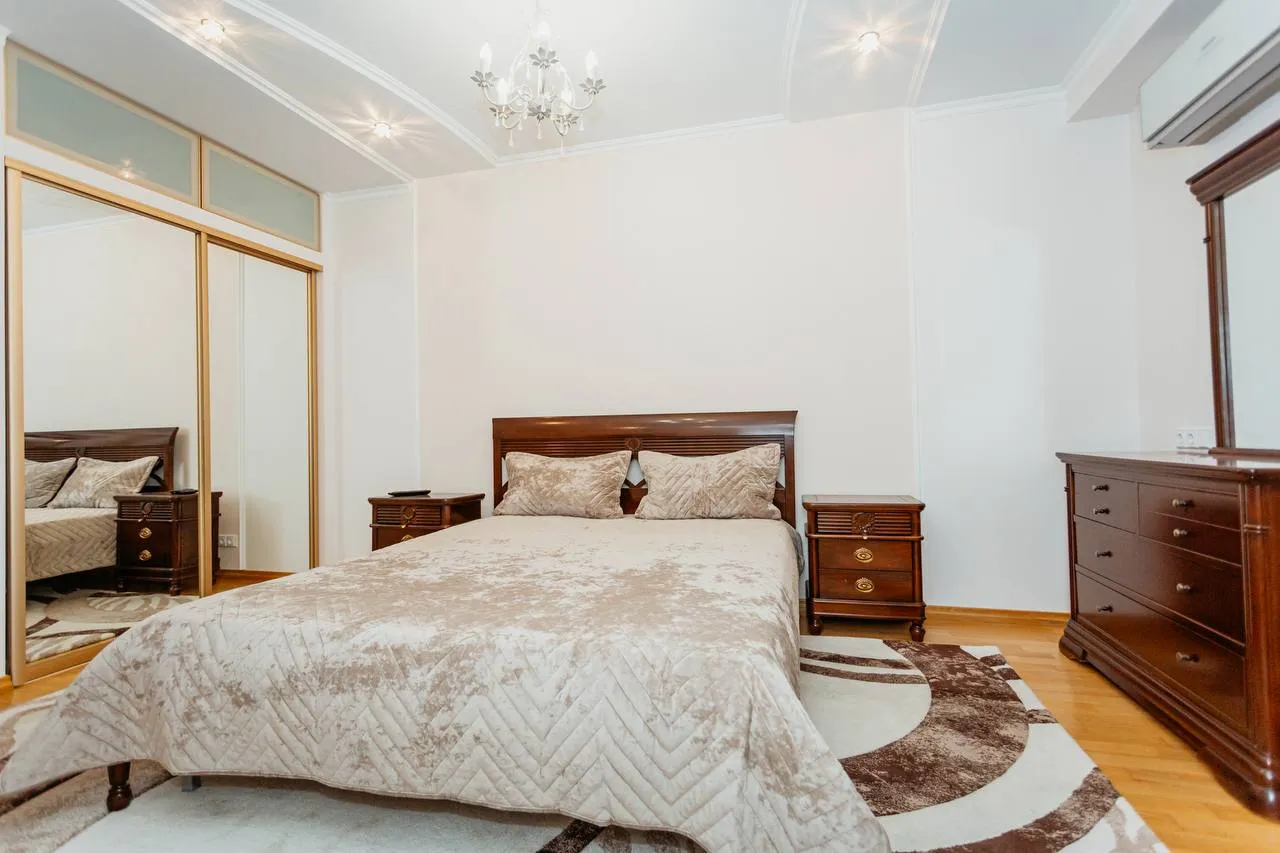 2-bedroom apartment, 150 m² — Image 3