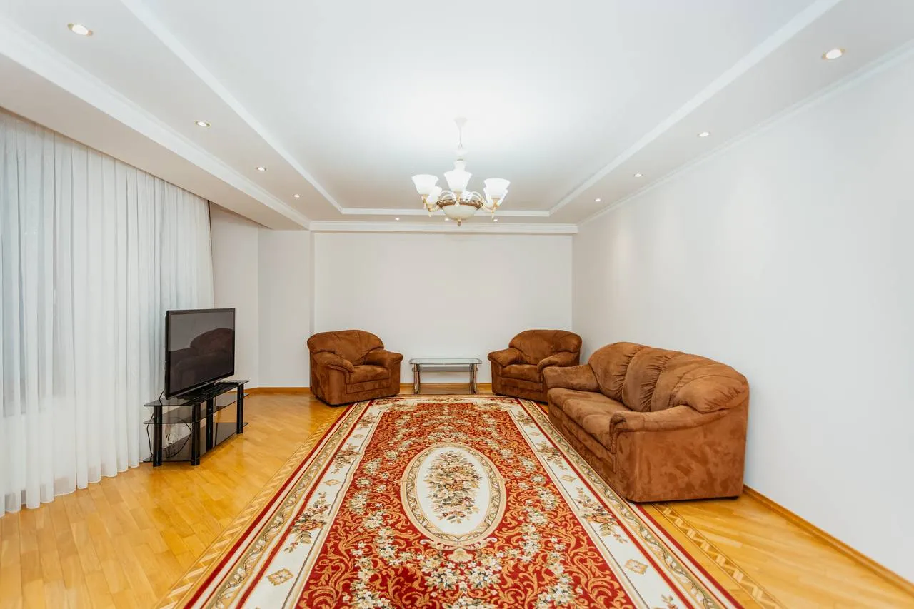 2-bedroom apartment, 150 m² — Image 1