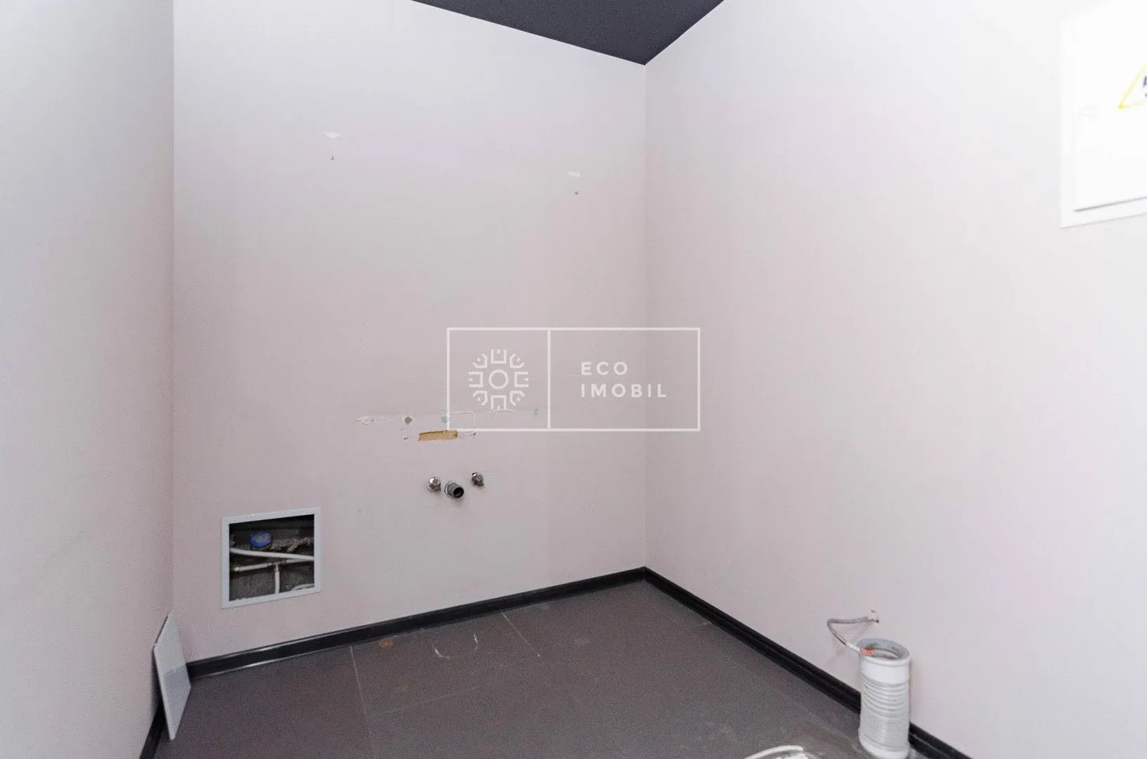 1-комнатный офис, 200 м² — Изображение 2