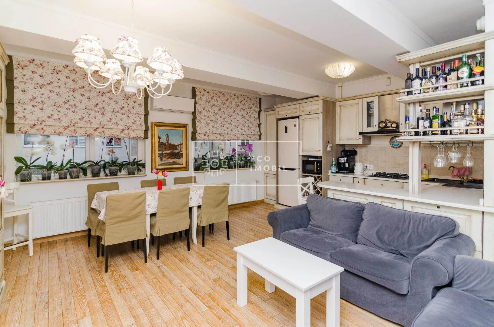 2-camere apartament, 90 m² — Imagine 1