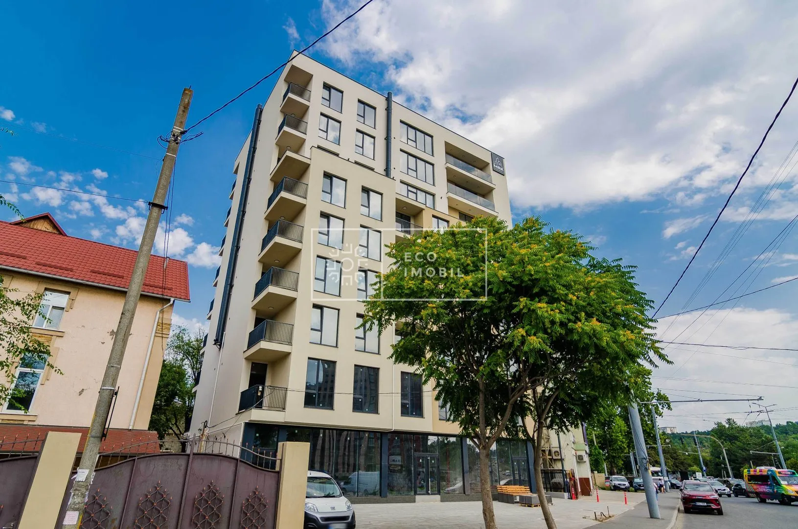 1-bedroom office, 320 m² — Image 2