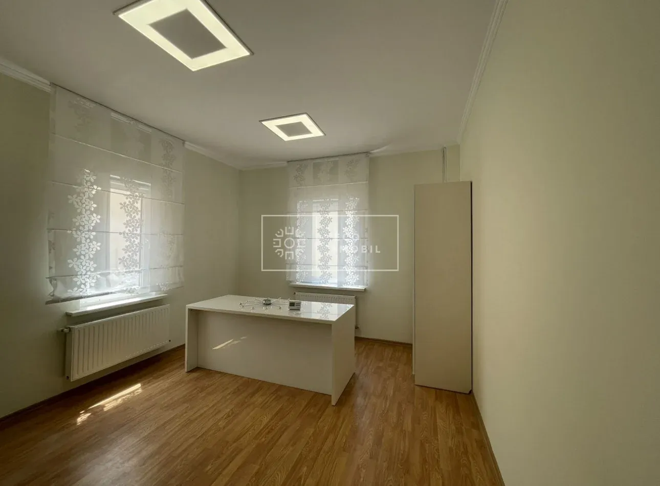 7-camere birou, 300 m² — Imagine 1